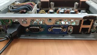 Dell PowerEdge R200