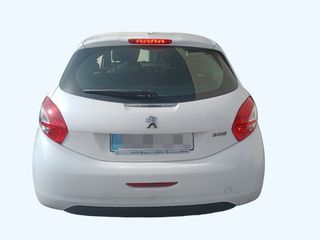 Despiece Peugeot 208 1.4HDI 68cv 2015