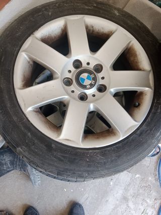 Ruedas de un bmw