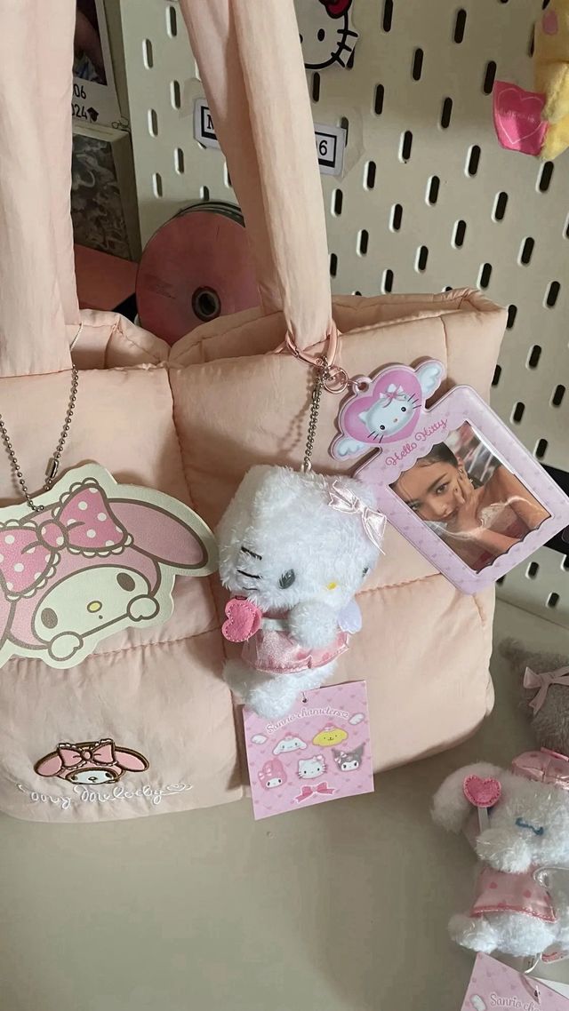 Llavero de Kuromi y más