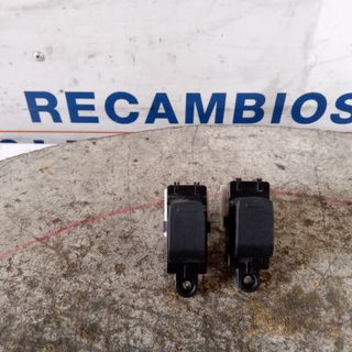 BOTONES ELEVALUNAS SUZUKI IGNIS 1.2 G AÑO 2020