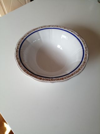 Ensaladera porcelana san Claudio Oviedo