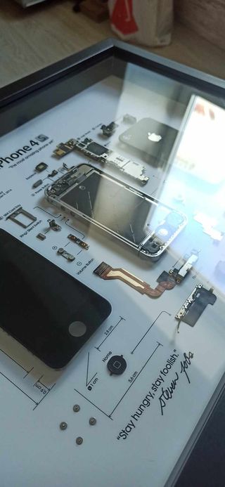 Iphone 4S moldura teardown