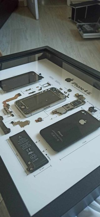 Iphone 4S moldura teardown