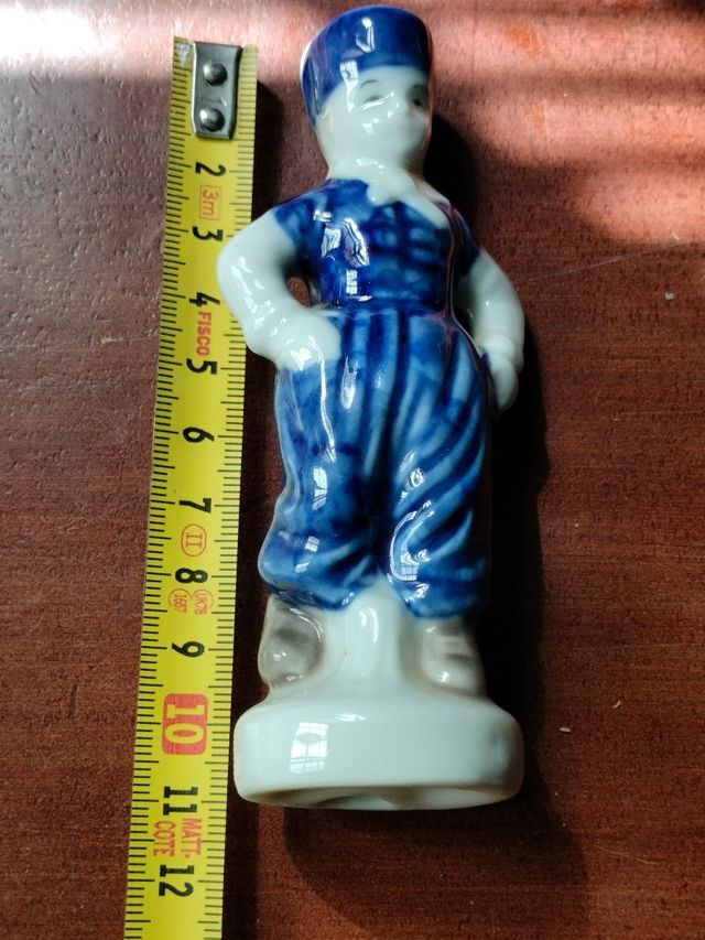 antigua figurita de biscuit