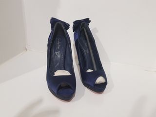 zapatos de vestir de aguja