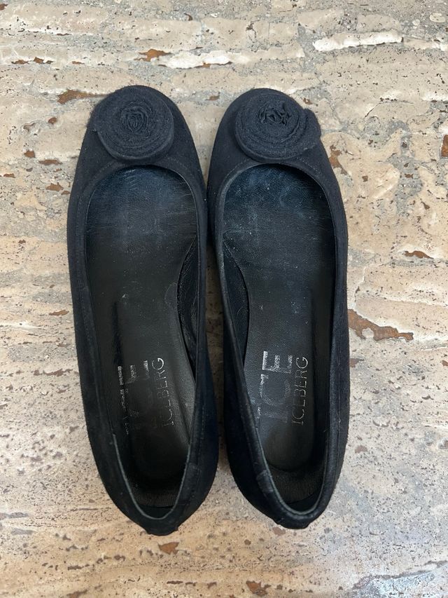 Ballerine di camoscio nero ICEBERG