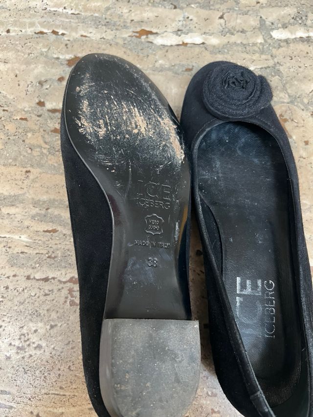 Ballerine di camoscio nero ICEBERG