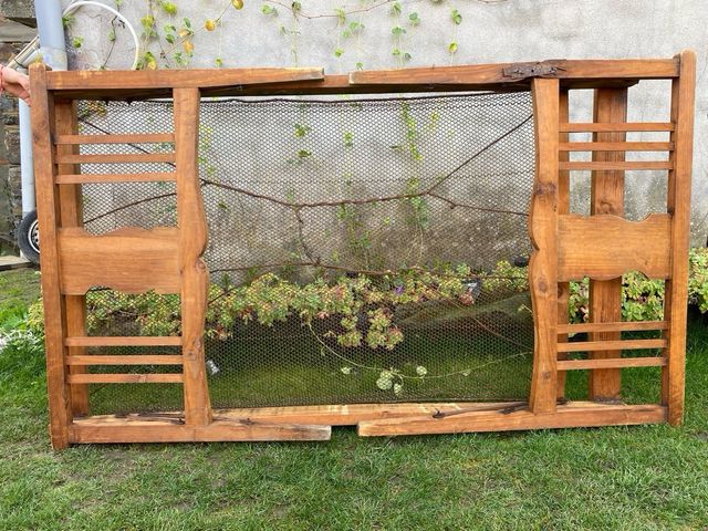 Cama Antigua Plegable