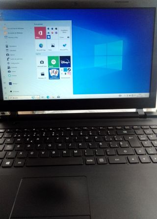 Portátil Lenovo Idepad. 15 pulgadas. Sin disco HDD