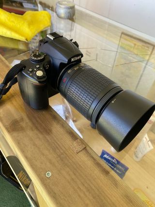 Cámara nikon D5000 objetivo dx 55 -200
