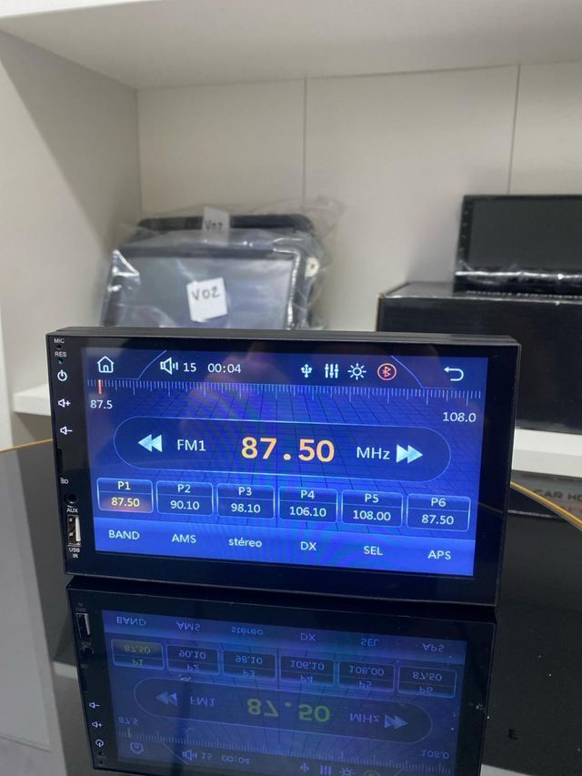 Radio pantalla  7” + cámara + instalación
