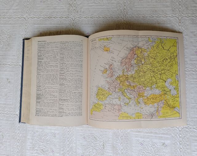 El Diccionario de las 8 cualidades.La Fuente, 1960