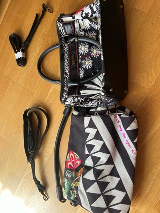 Bolsos marca Desigual