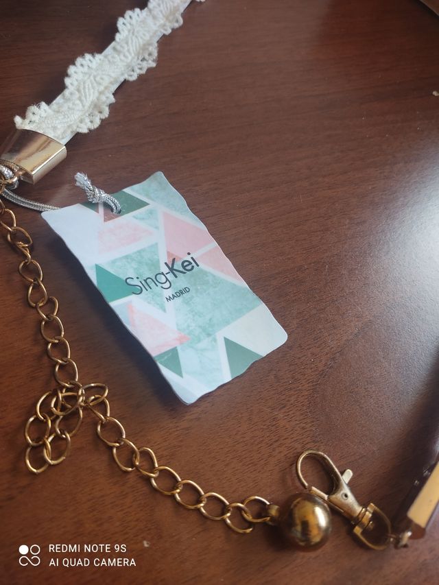 Cinturón mujer . Precioso con etiqueta