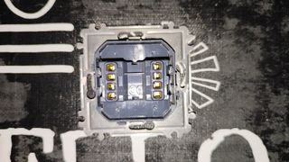 Bticino mecanismo pulsador doble color TECH