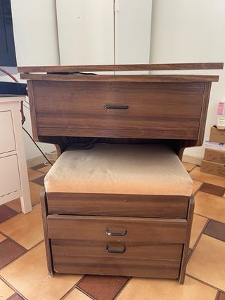 Maquina de cocer Alfa con mesa