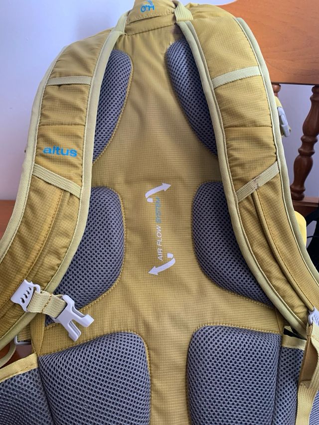 Mochila Altus Denon 24