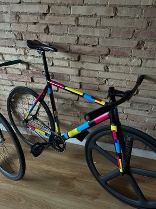 Bicicleta Fixie 8bar
