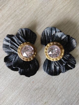 Pendientes flor arcilla y Swarovski
