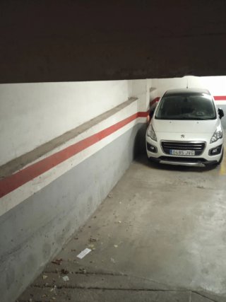 Garaje en venta,con pequeño trastero
