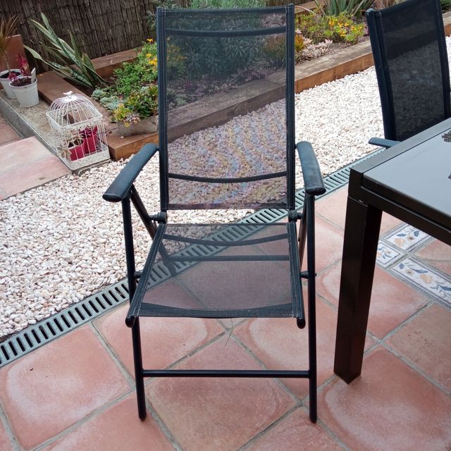 6 sillas ( 5 sillas+1 sillon reclinable)