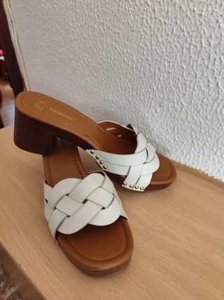 Sandalias mini tacón 