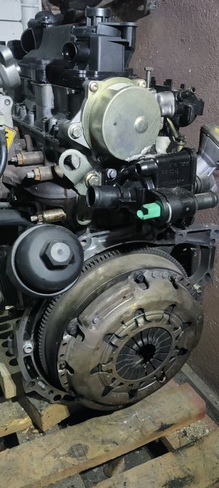 Motor  Ford FIESTA 2004  Cod motor FJA