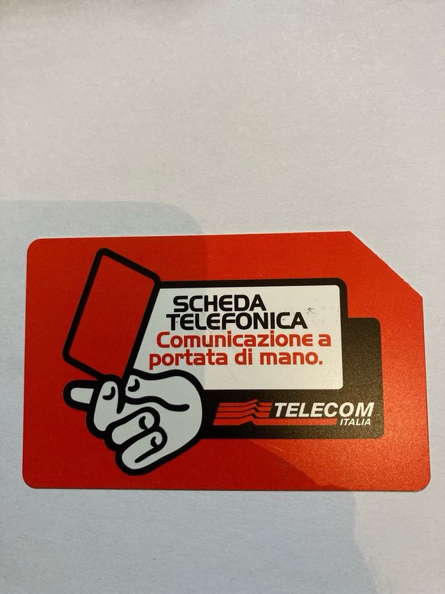 Scheda Telefonica . Comunicazione a portata di man