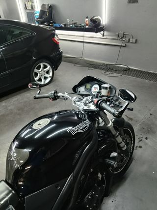 Triumph Speed Triple 955I Special Edit.