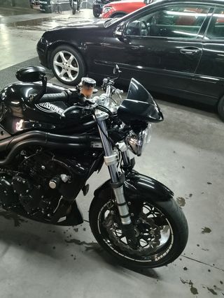 Triumph Speed Triple 955I Special Edit.