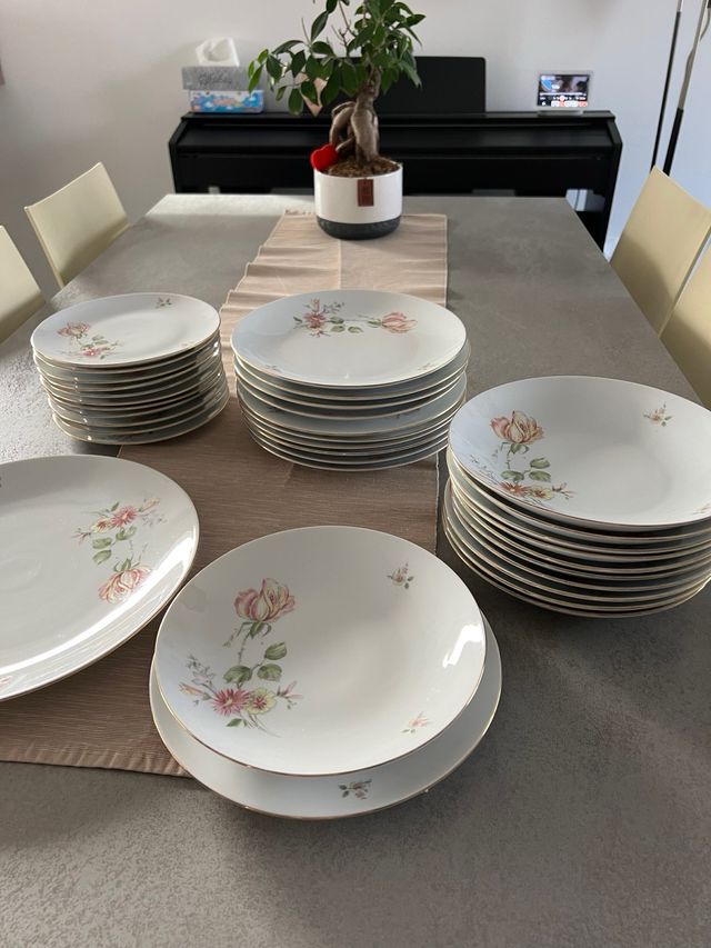 Set completo piatti 36 pezzi Seltmann con fiori