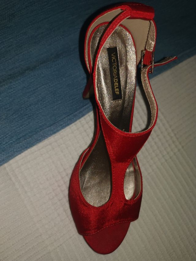 Zapatos rojos