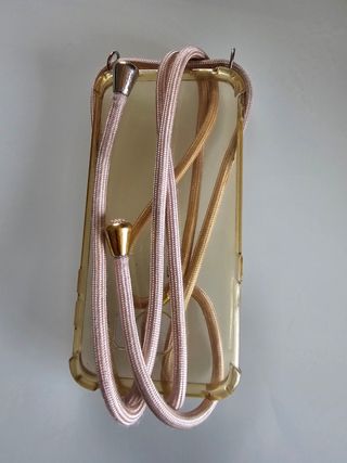 Telefono Samsung S7 Edge.