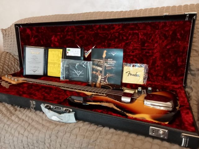 Fender jazzbass custom shop heavy relic