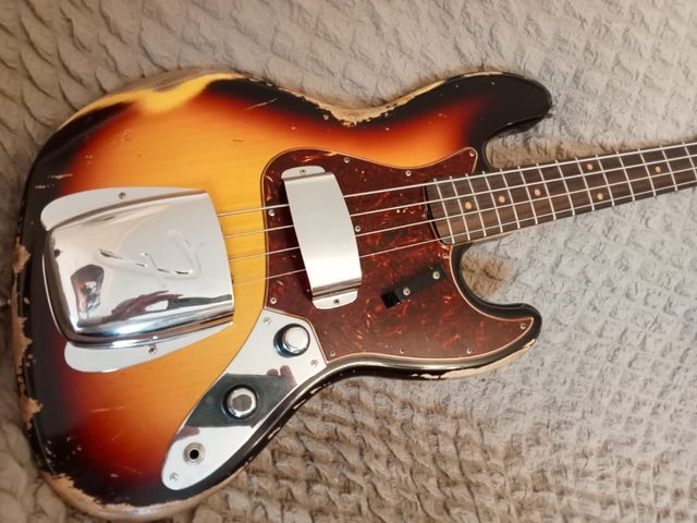 Fender jazzbass custom shop heavy relic