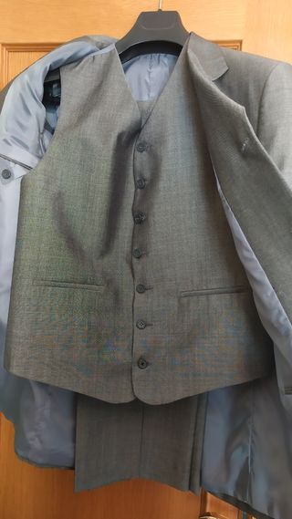Traje Zara hombre