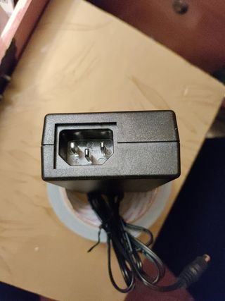 Fuente de alimentación 12v 3.5A