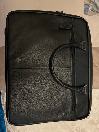Maletin portatil y portadocumentos de cuero