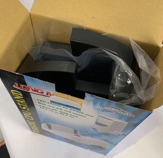 Soporte para CPU con ruedas