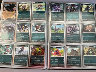 Album escarlata y purpura evolucion en paldea