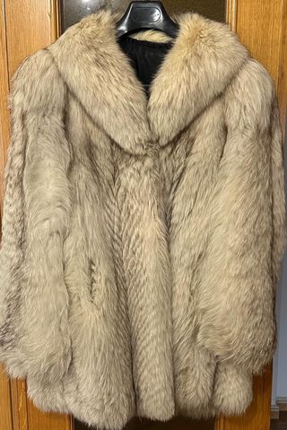 CHAQUETON DE PIEL 