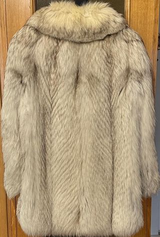 CHAQUETON DE PIEL 