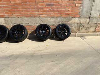 ruedas del coche,precio negociable