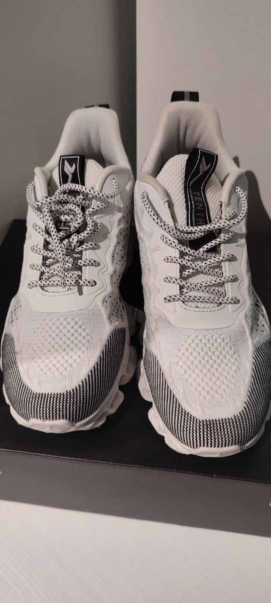 Zapatillas blancas Décimas Tenthcomfort