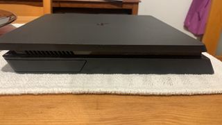 Ps4 slim 