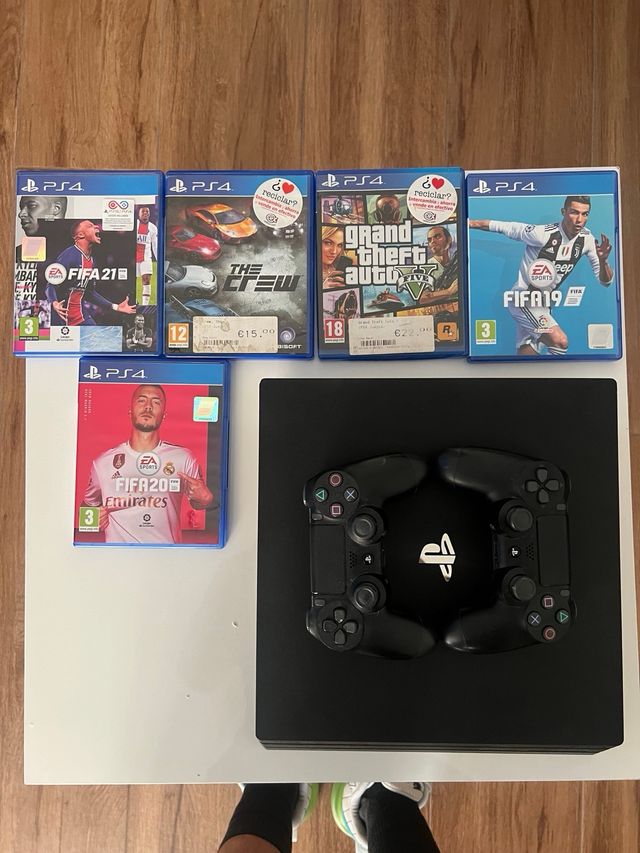 PS4
