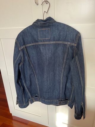 Cazadora vaquera Levis nueva talla M