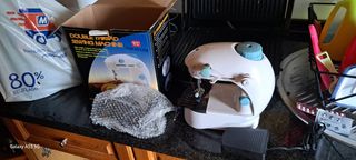 Maquina costura portátil como novo