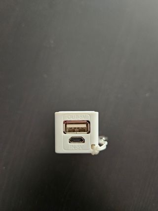 Cargador usb inalámbrico